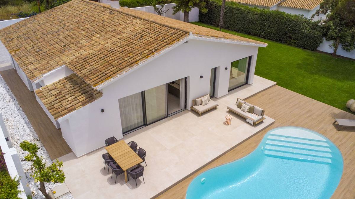 Huis te koop in Atalaya | 4 slaapkamers H5424010