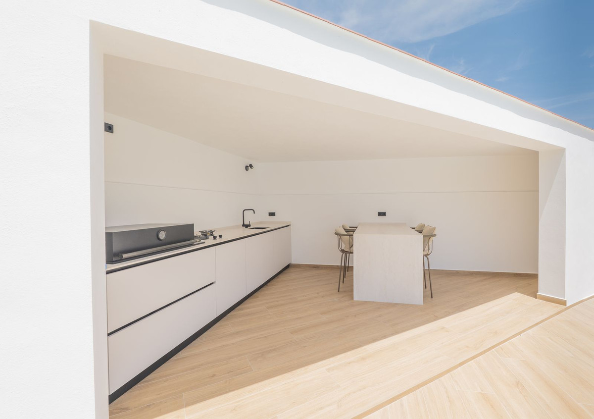 Huis te koop in Atalaya | 4 slaapkamers H5424010