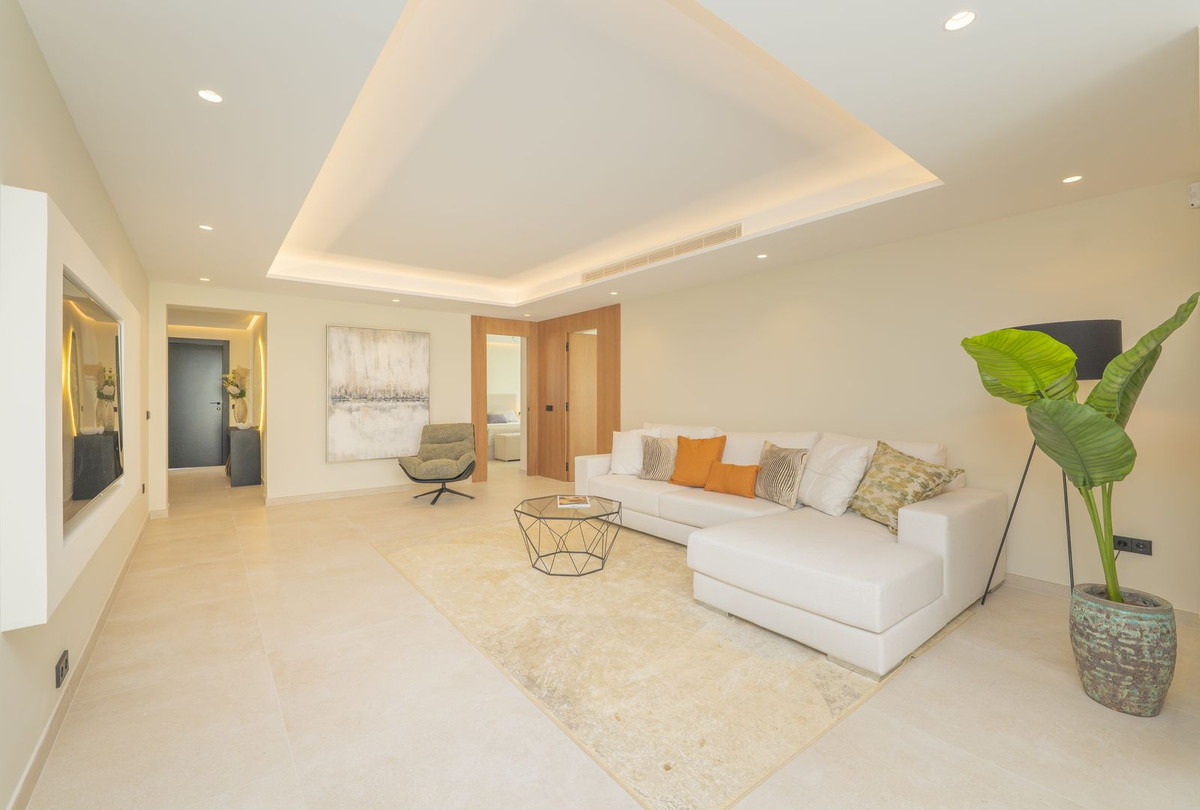 Huis te koop in Atalaya | 4 slaapkamers H5424010