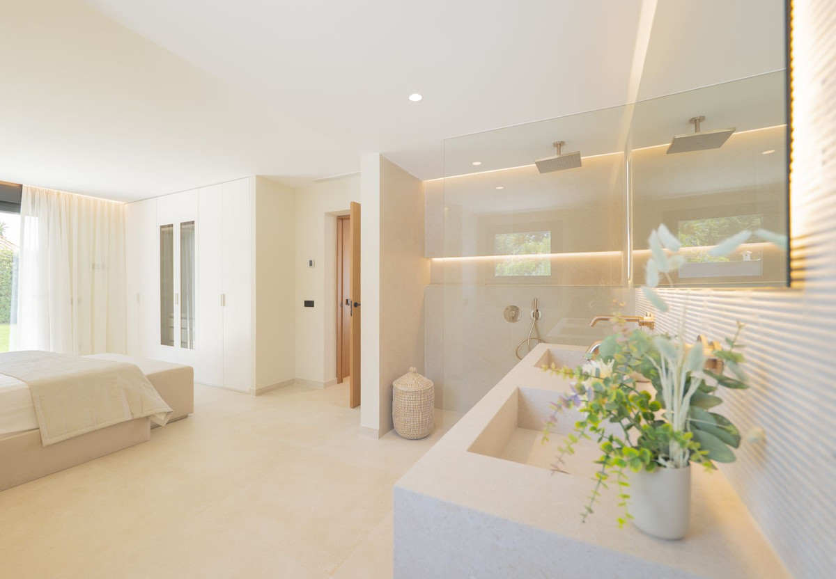 Huis te koop in Atalaya | 4 slaapkamers H5424010
