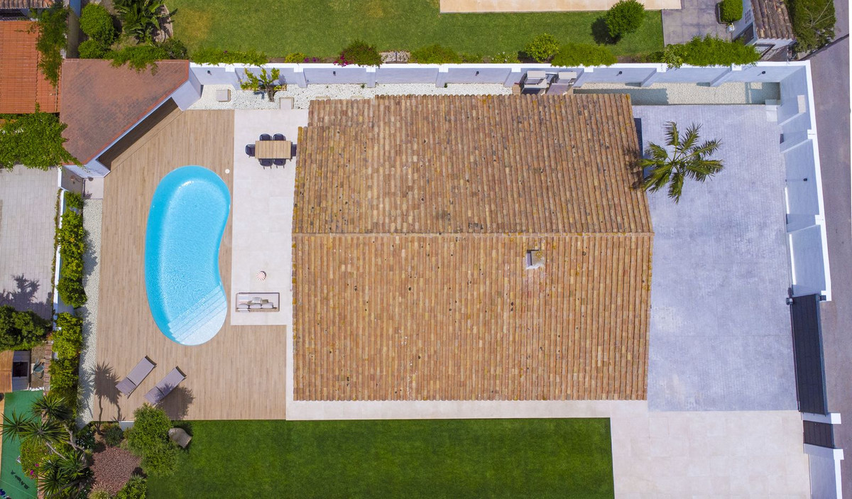 Huis te koop in Atalaya | 4 slaapkamers H5424010