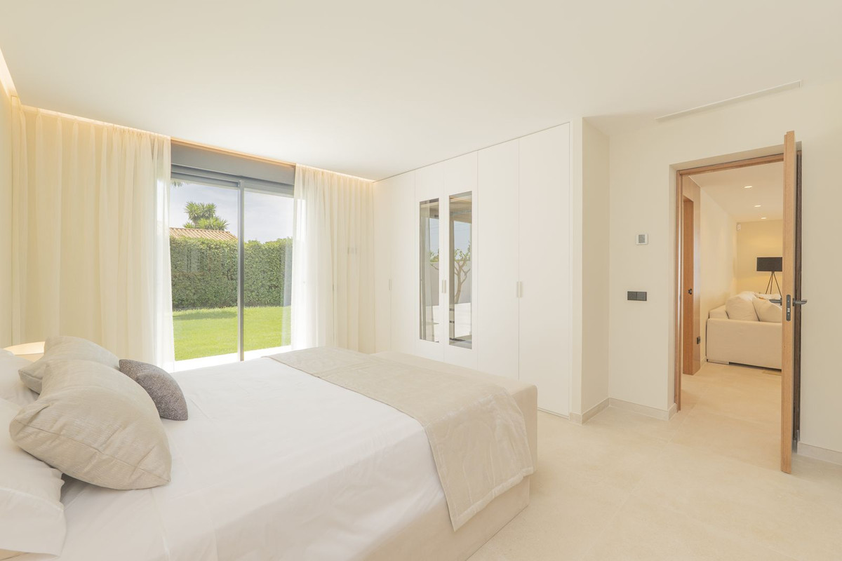 Huis te koop in Atalaya | 4 slaapkamers H5424010