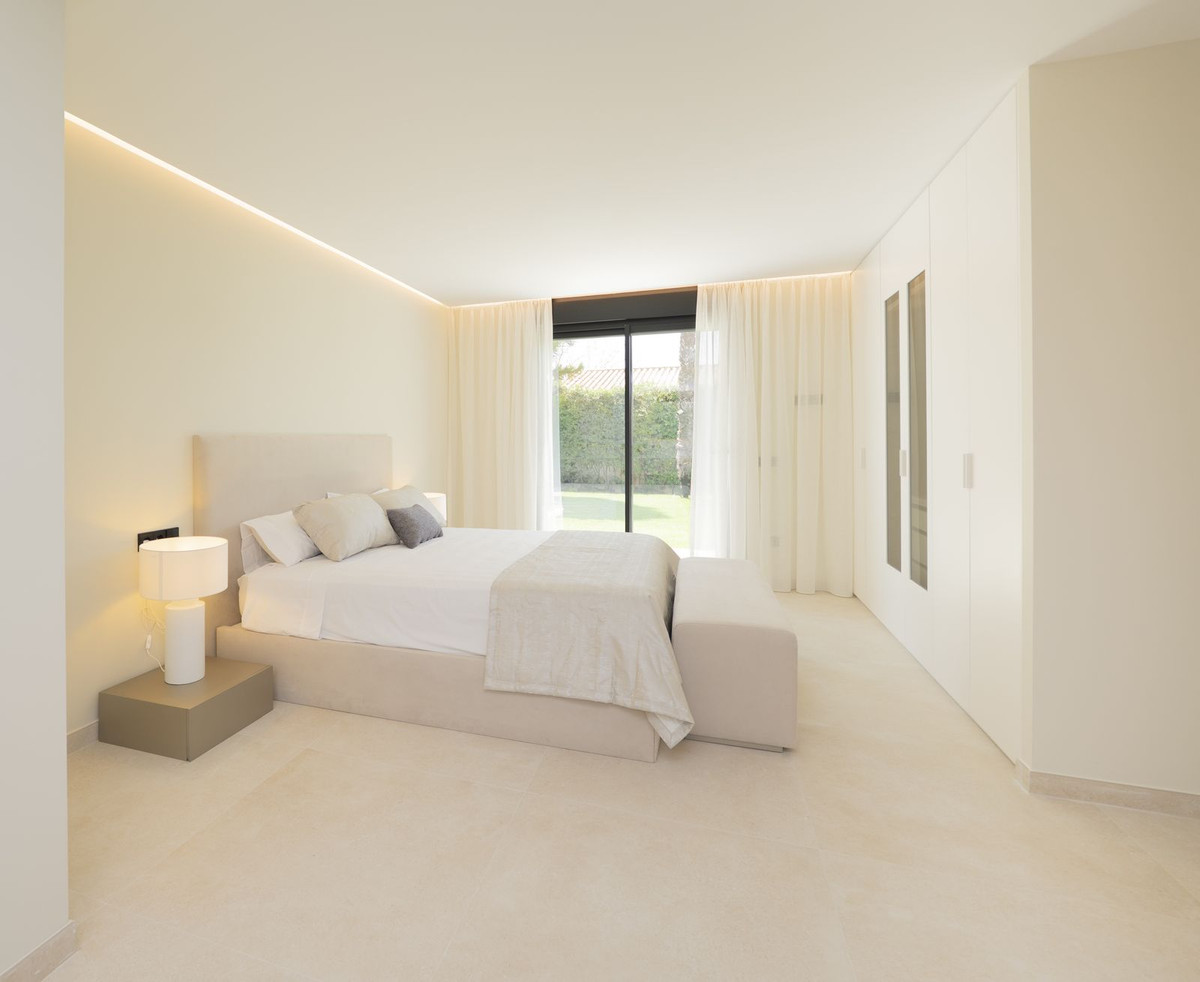 Huis te koop in Atalaya | 4 slaapkamers H5424010