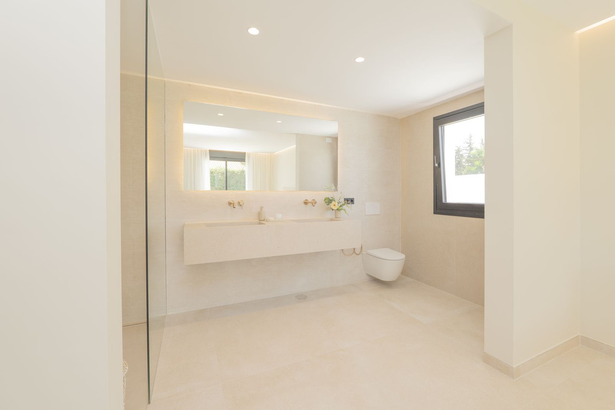 Huis te koop in Atalaya | 4 slaapkamers H5424010