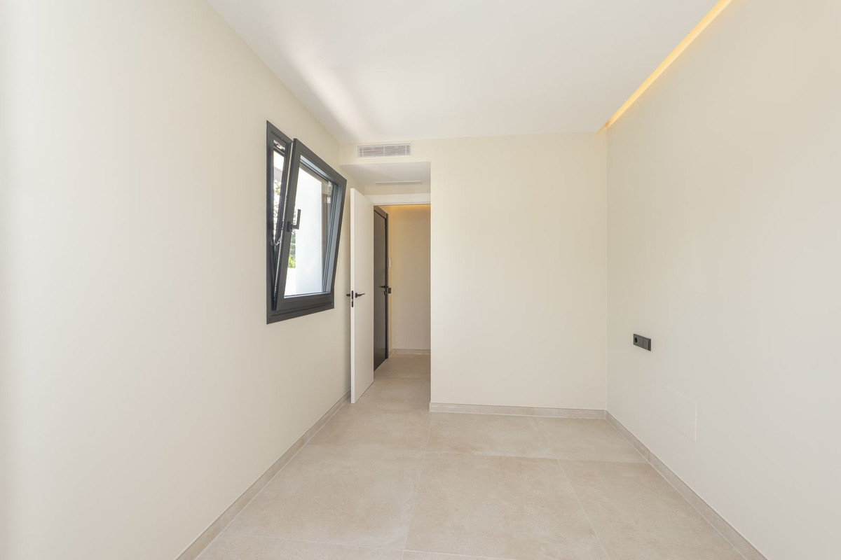 Huis te koop in Atalaya | 4 slaapkamers H5424010