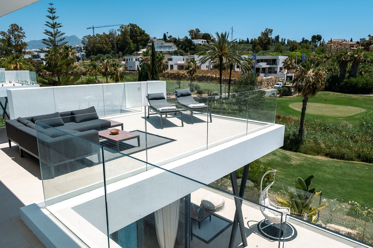 Huis te koop in Atalaya | 4 slaapkamers H5426941