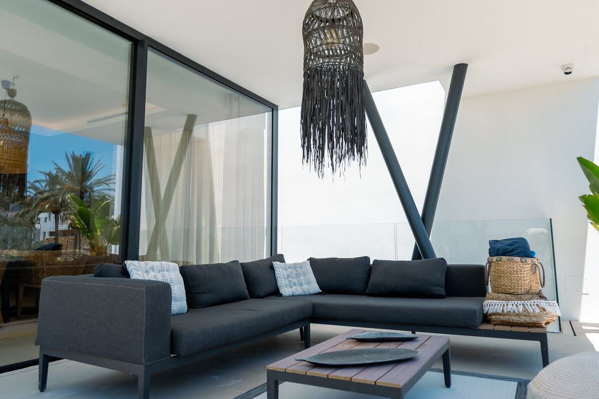 Huis te koop in Atalaya | 4 slaapkamers H5426941