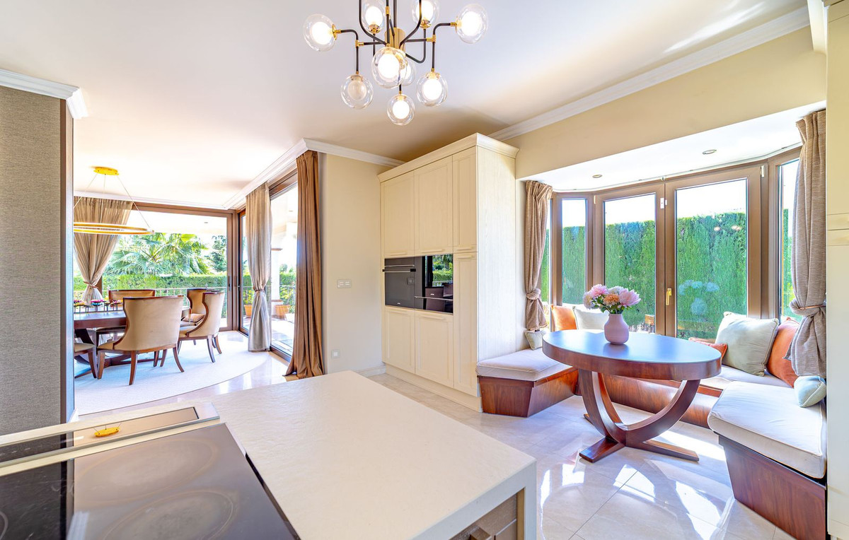 Huis te koop in Atalaya | 5 slaapkamers H5448211
