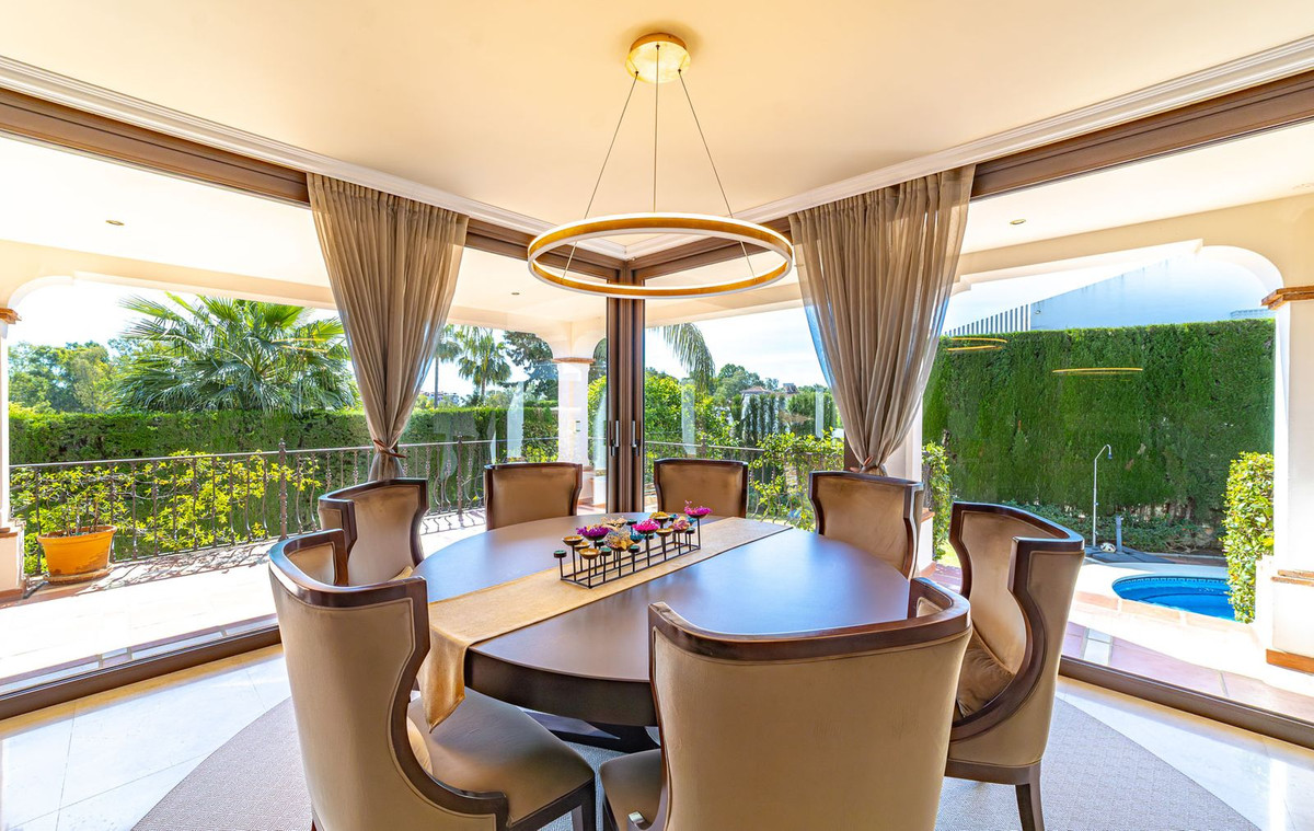 Huis te koop in Atalaya | 5 slaapkamers H5448211