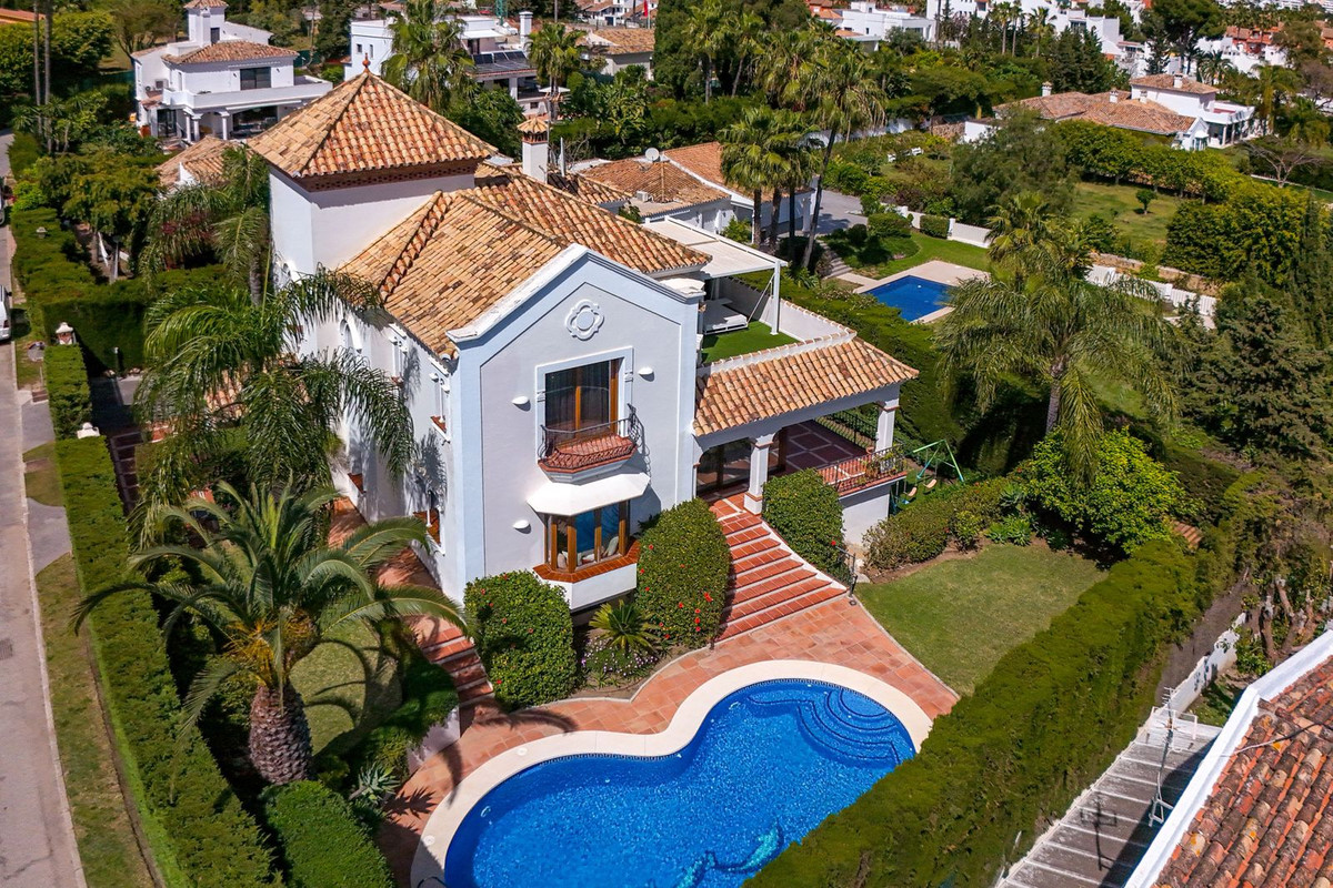 Huis te koop in Atalaya | 5 slaapkamers H5448211