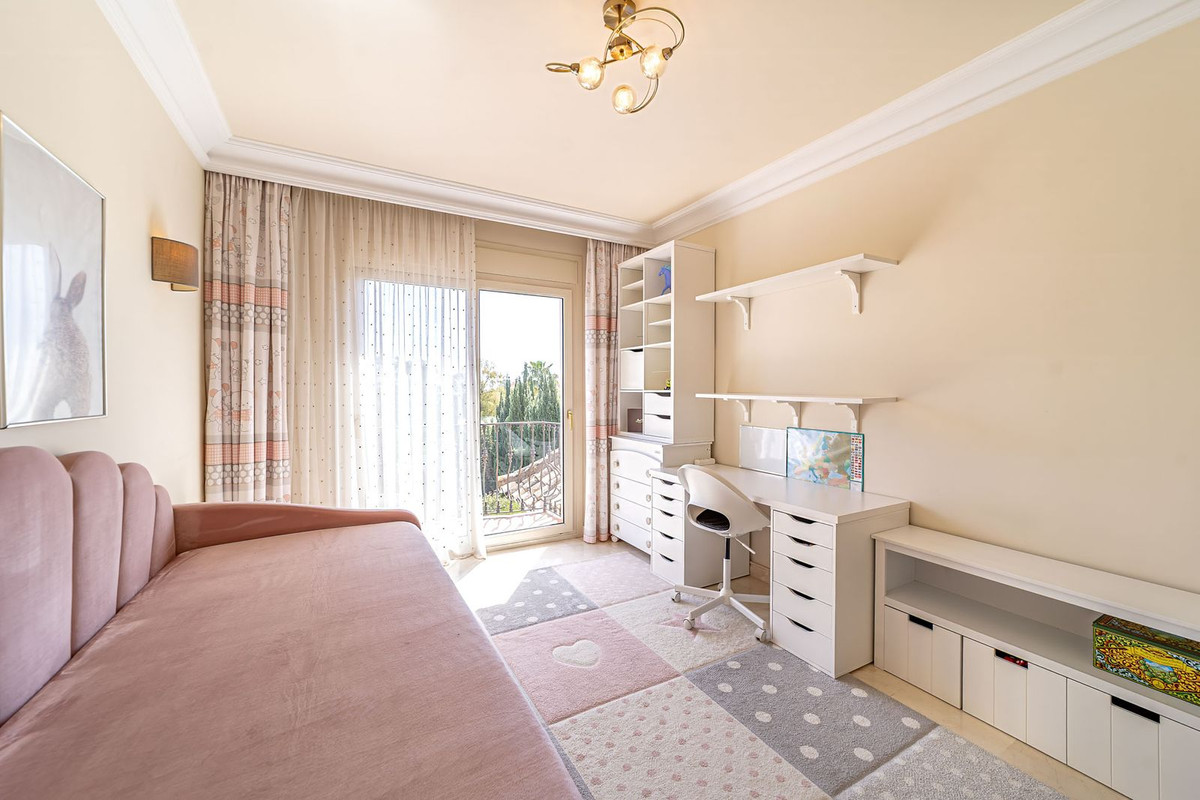Huis te koop in Atalaya | 5 slaapkamers H5448211