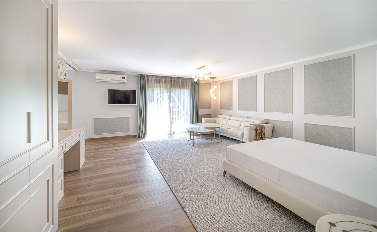 Huis te koop in Atalaya | 5 slaapkamers H5448211