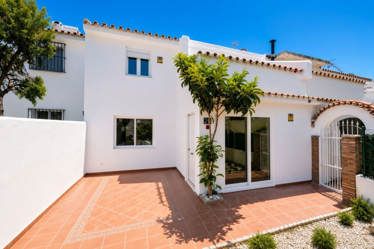 Huis te koop in Atalaya | 2 slaapkamers H5467729