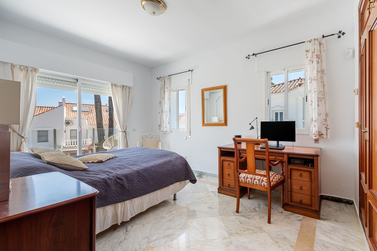 Huis te koop in Atalaya | 3 slaapkamers H5468371