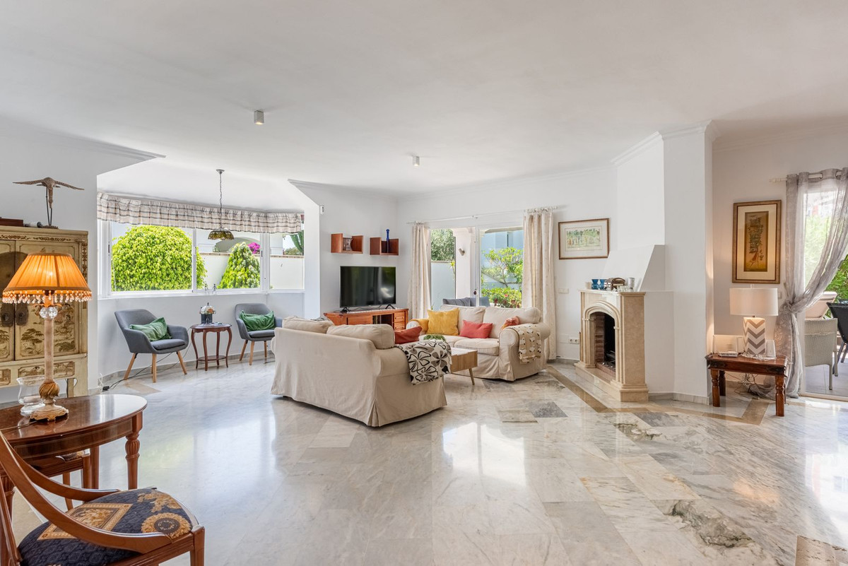 Huis te koop in Atalaya | 3 slaapkamers H5468371