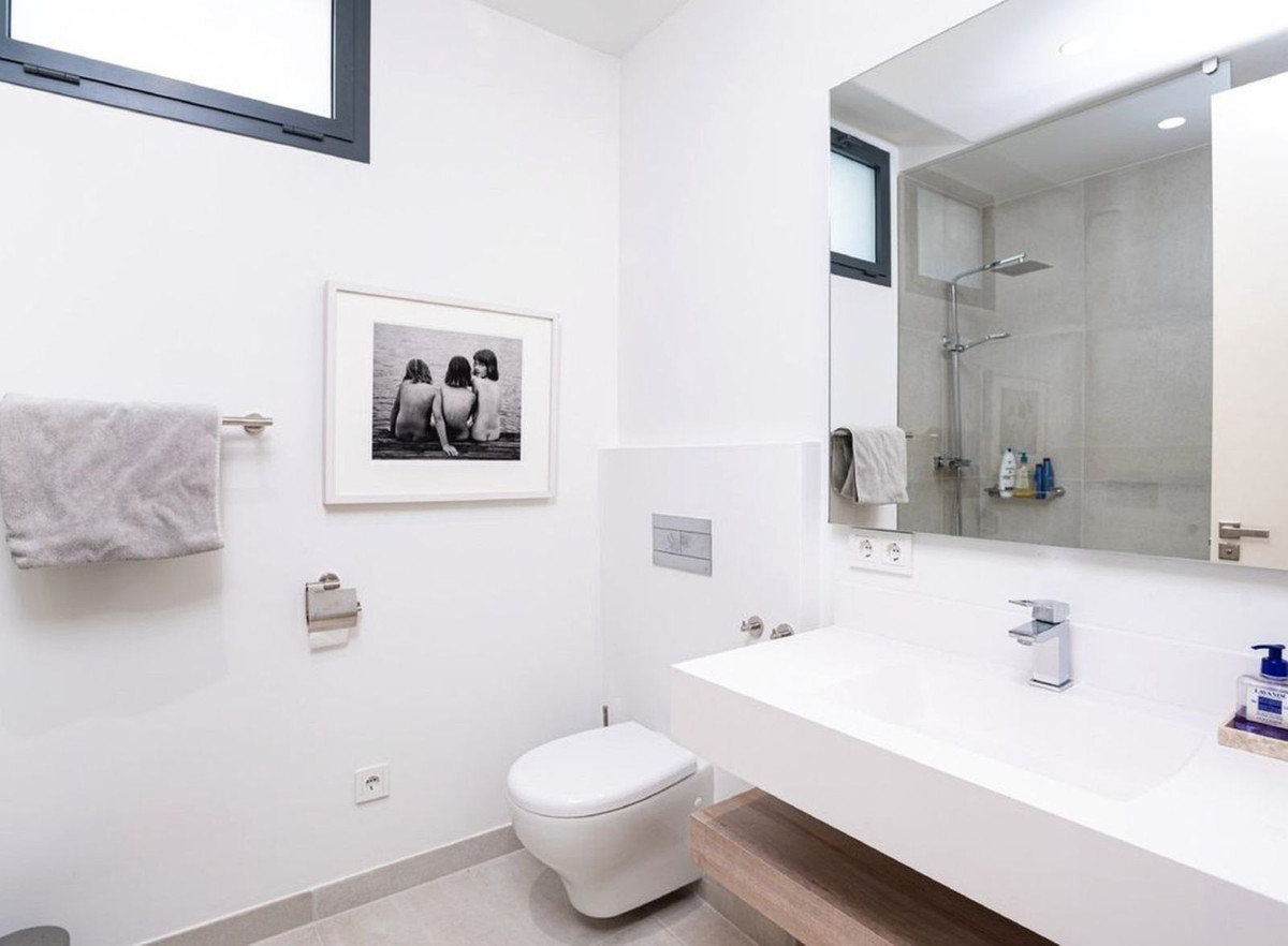 Huis te koop in Atalaya | 4 slaapkamers H5496874
