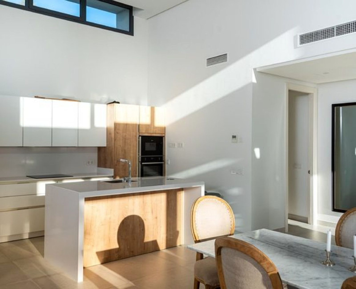 Huis te koop in Atalaya | 4 slaapkamers H5496874