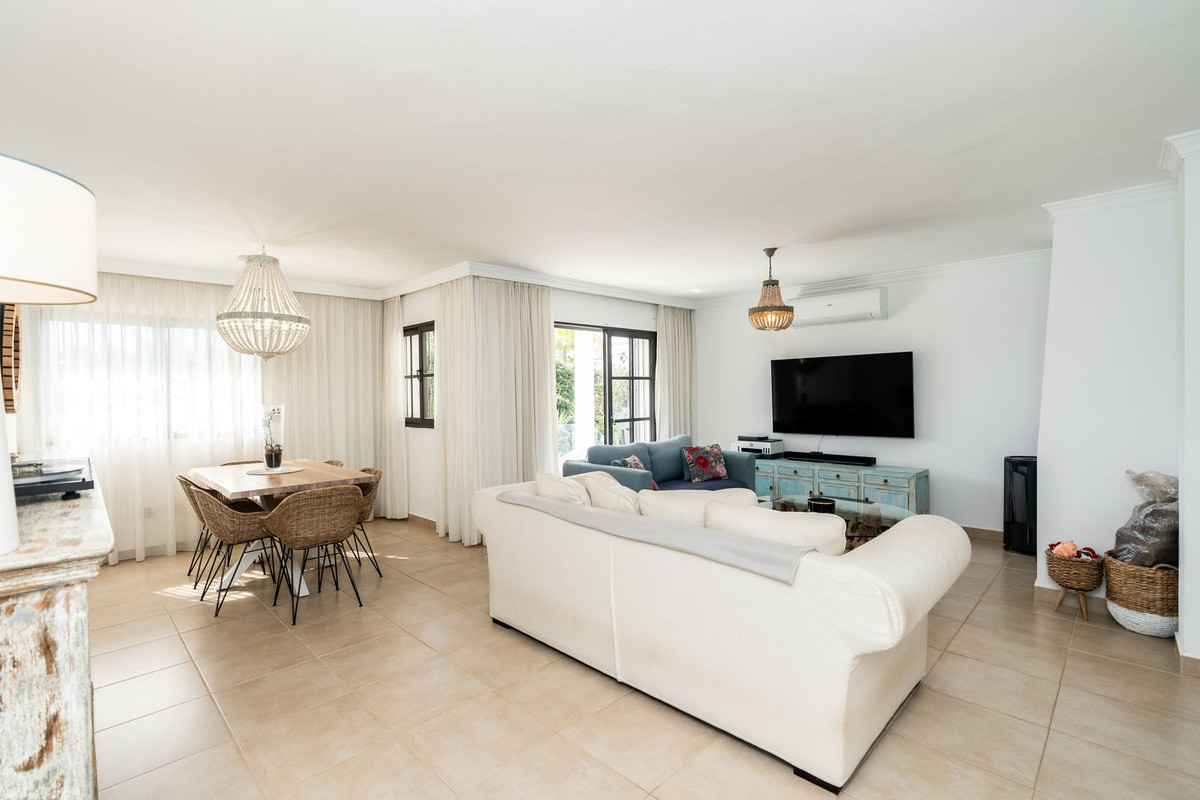 Huis te koop in Atalaya | 5 slaapkamers H5498443
