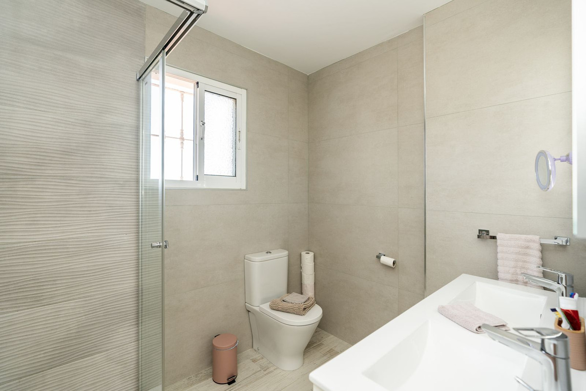 Huis te koop in Atalaya | 5 slaapkamers H5498443