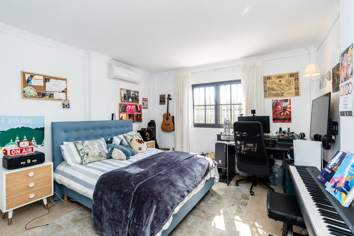 Huis te koop in Atalaya | 5 slaapkamers H5498443