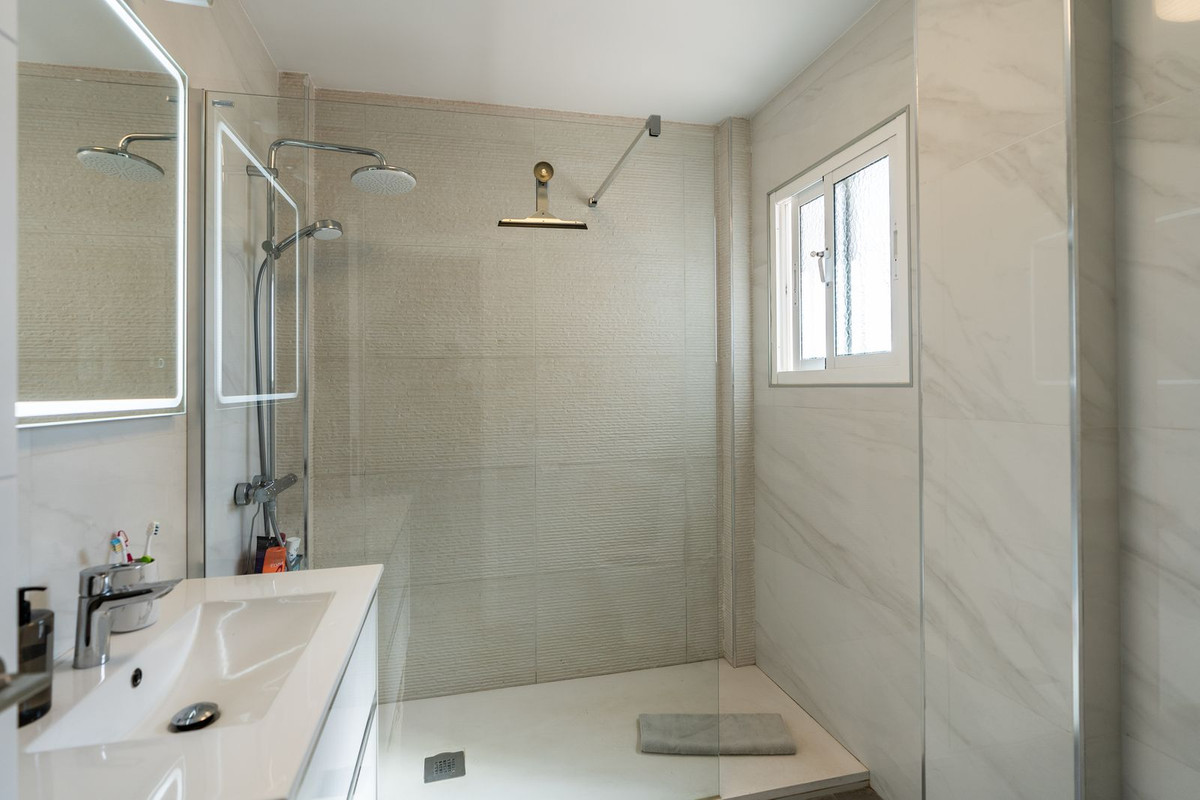 Huis te koop in Atalaya | 5 slaapkamers H5498443