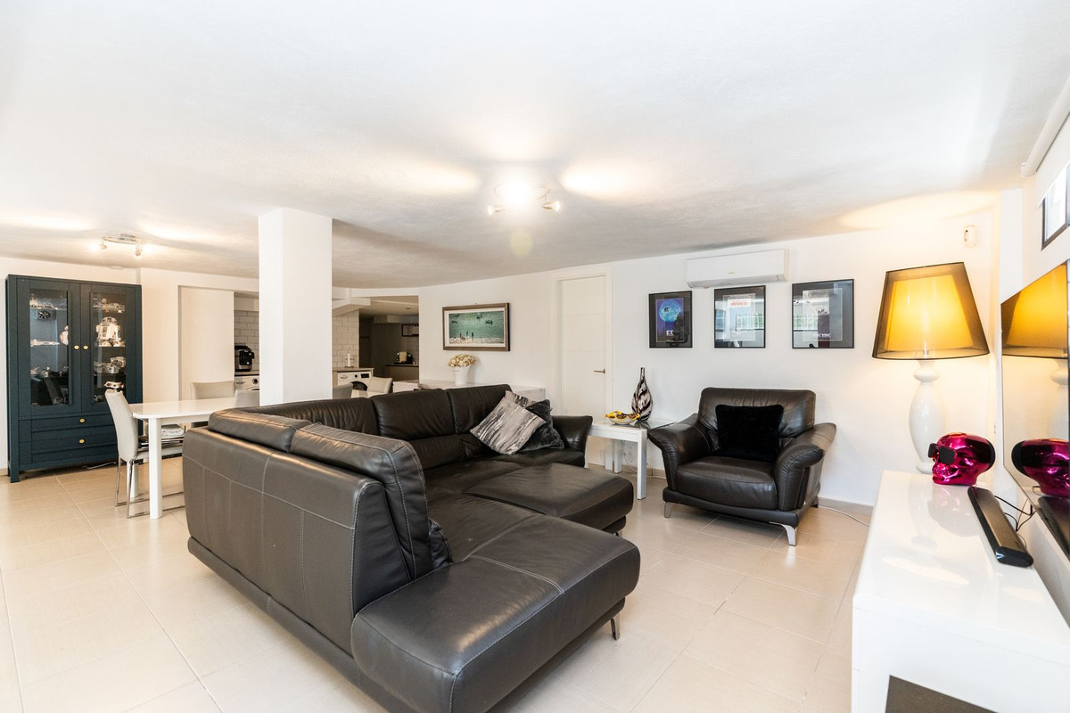 Huis te koop in Atalaya | 5 slaapkamers H5498443