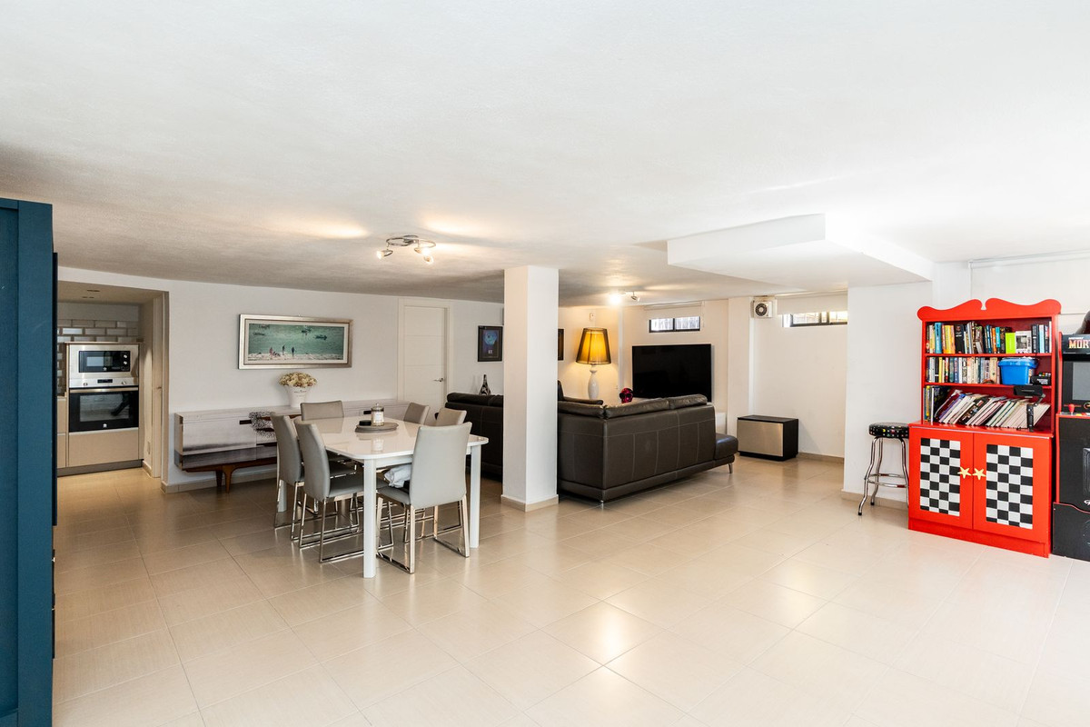 Huis te koop in Atalaya | 5 slaapkamers H5498443