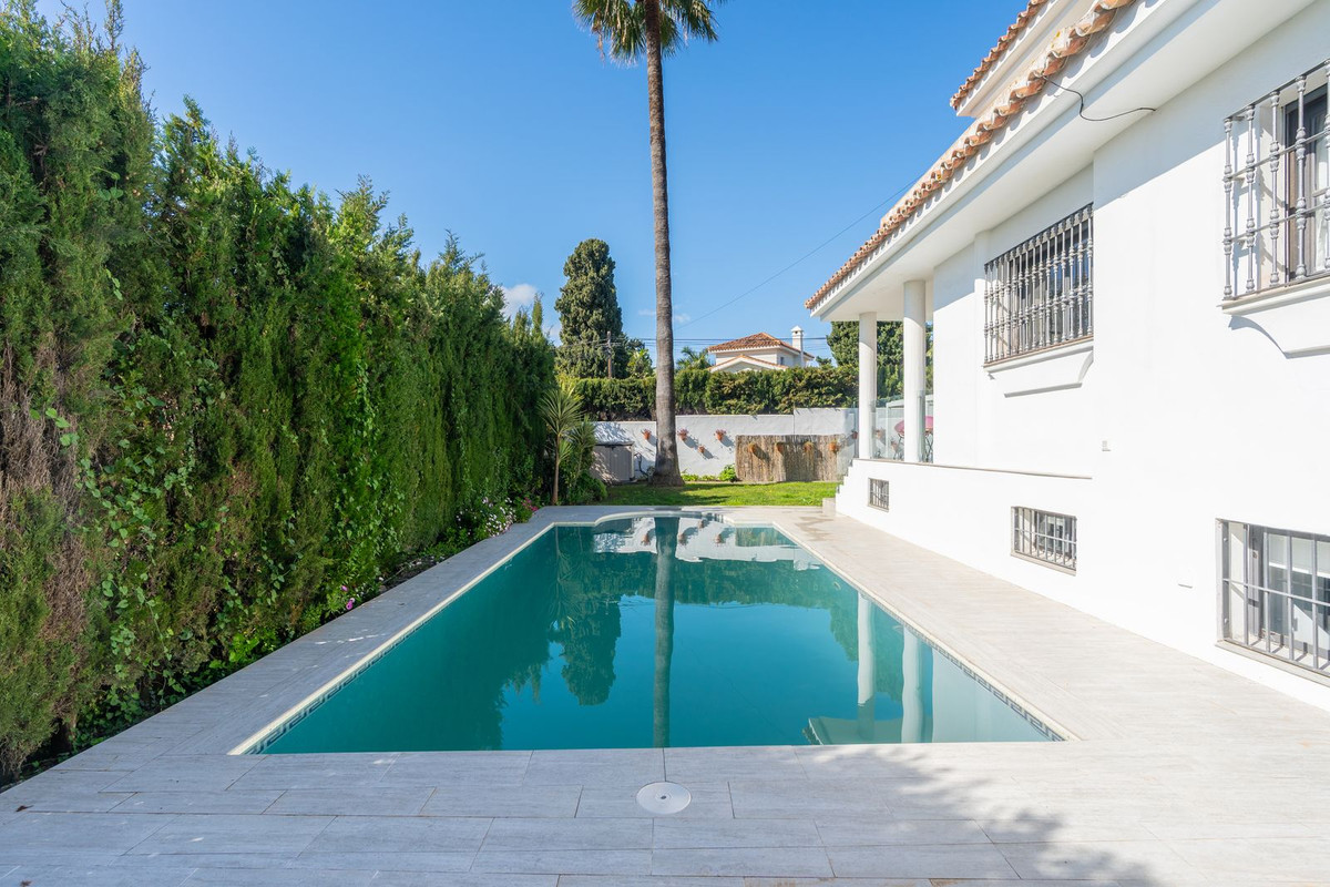Huis te koop in Atalaya | 5 slaapkamers H5498443