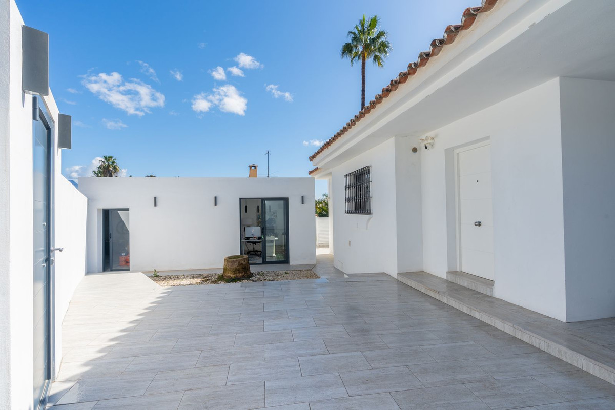 Huis te koop in Atalaya | 5 slaapkamers H5498443