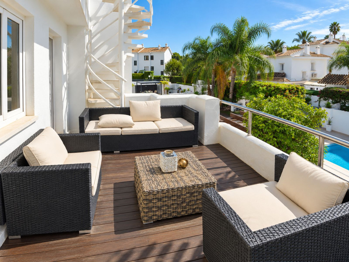 Huis te koop in Atalaya | 5 slaapkamers H5505721