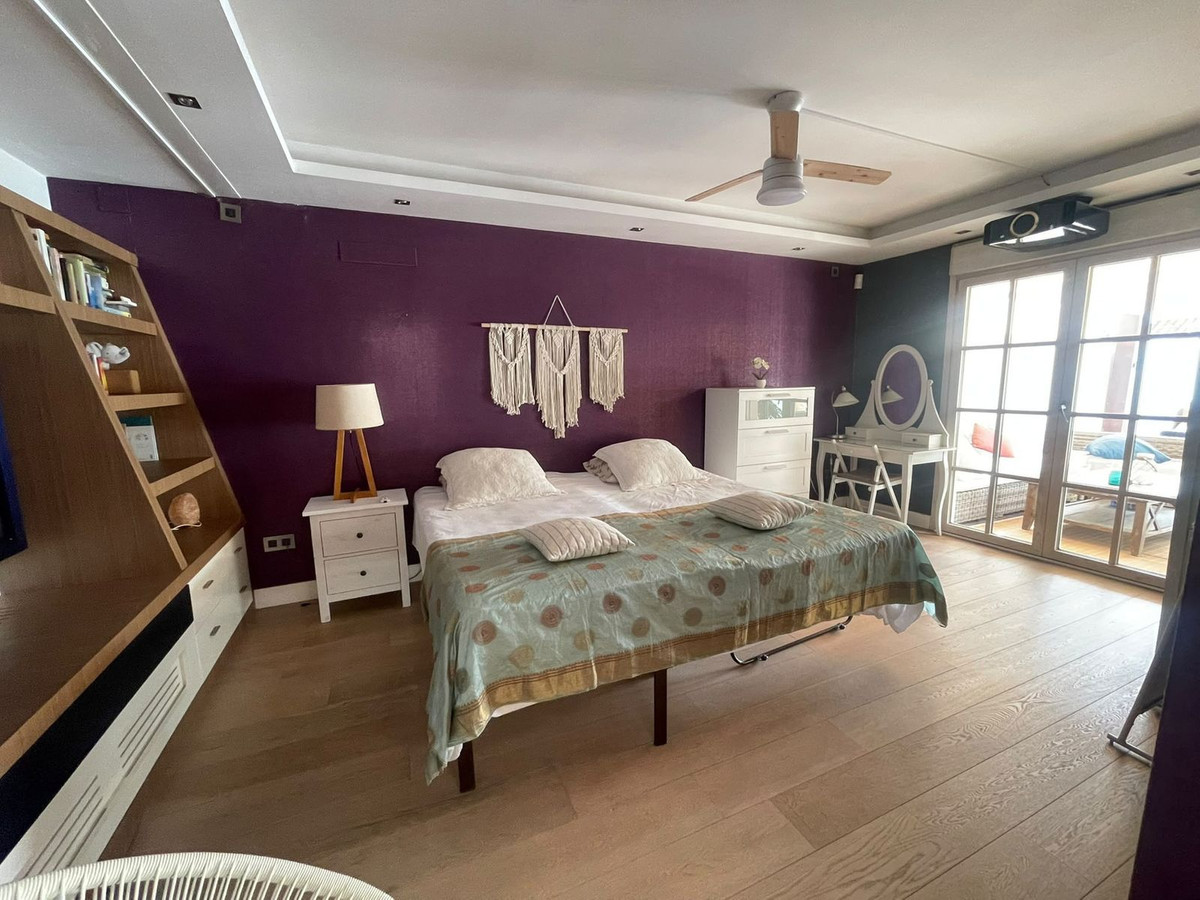 Huis te koop in Atalaya | 5 slaapkamers H5519473