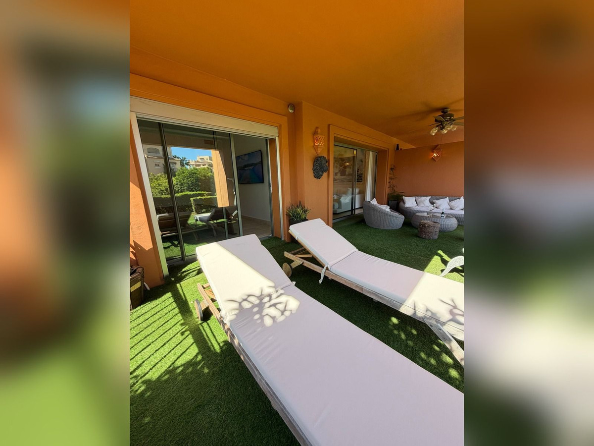 Appartement te koop in Atalaya | 2 slaapkamers H5519848
