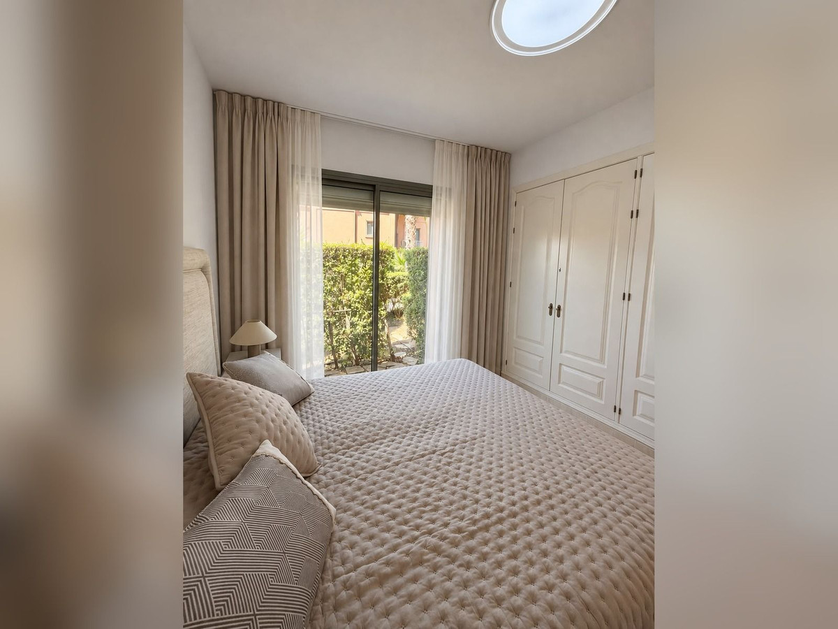 Appartement te koop in Atalaya | 2 slaapkamers H5519848
