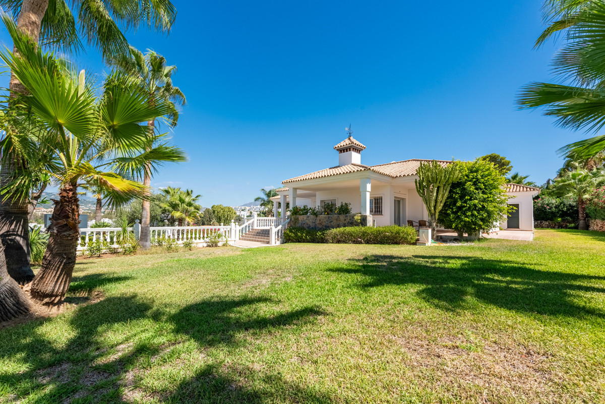 Huis te koop in Atalaya | 4 slaapkamers H5520577