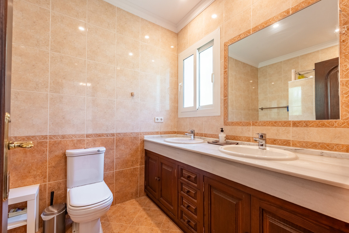 Huis te koop in Atalaya | 4 slaapkamers H5520577