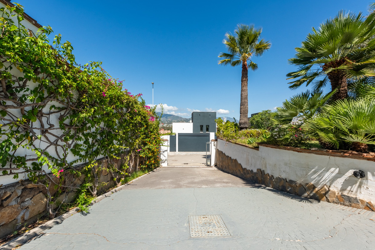 Huis te koop in Atalaya | 4 slaapkamers H5520577