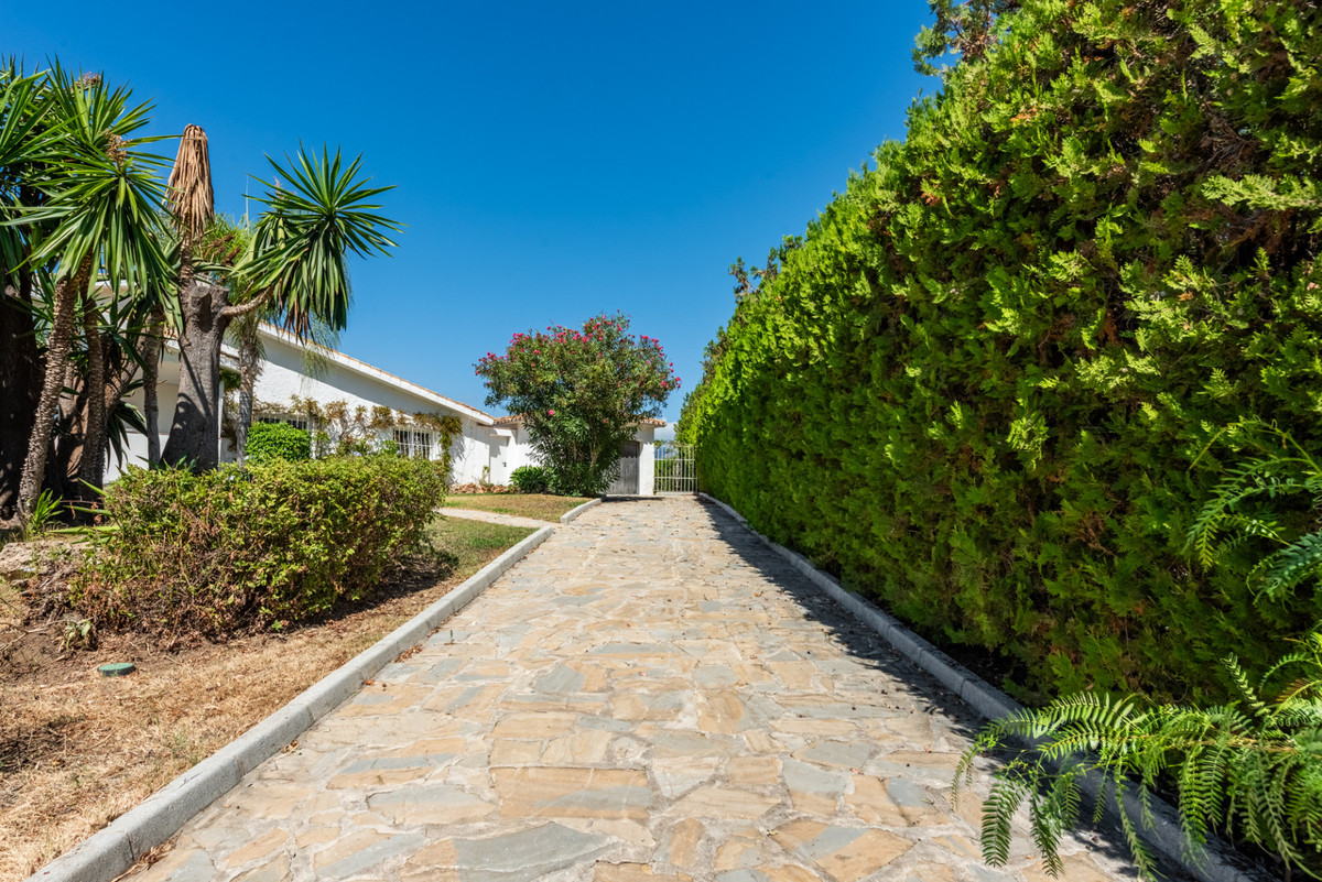 Huis te koop in Atalaya | 4 slaapkamers H5520583