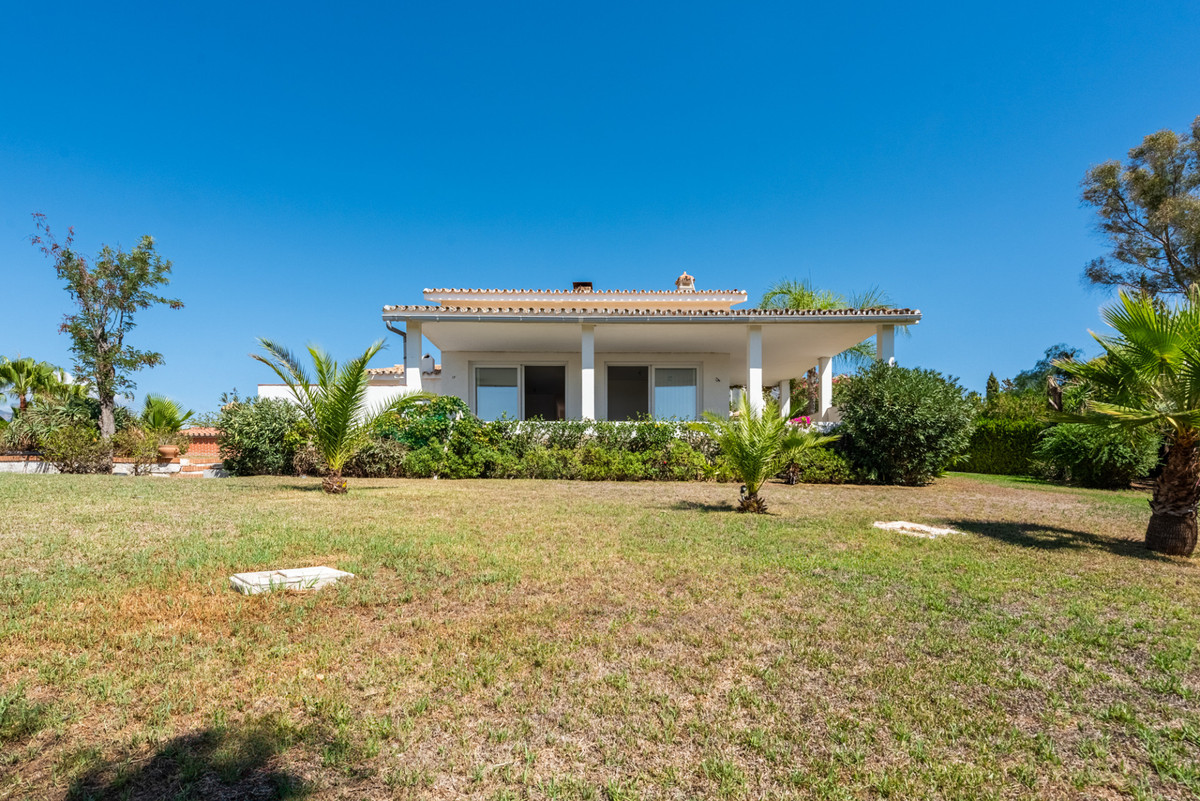 Huis te koop in Atalaya | 4 slaapkamers H5520583