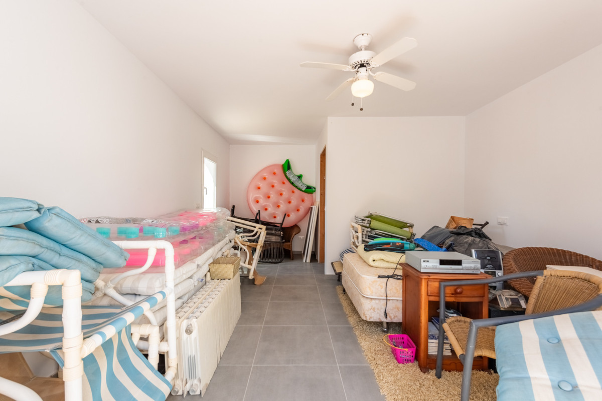 Huis te koop in Atalaya | 4 slaapkamers H5520583