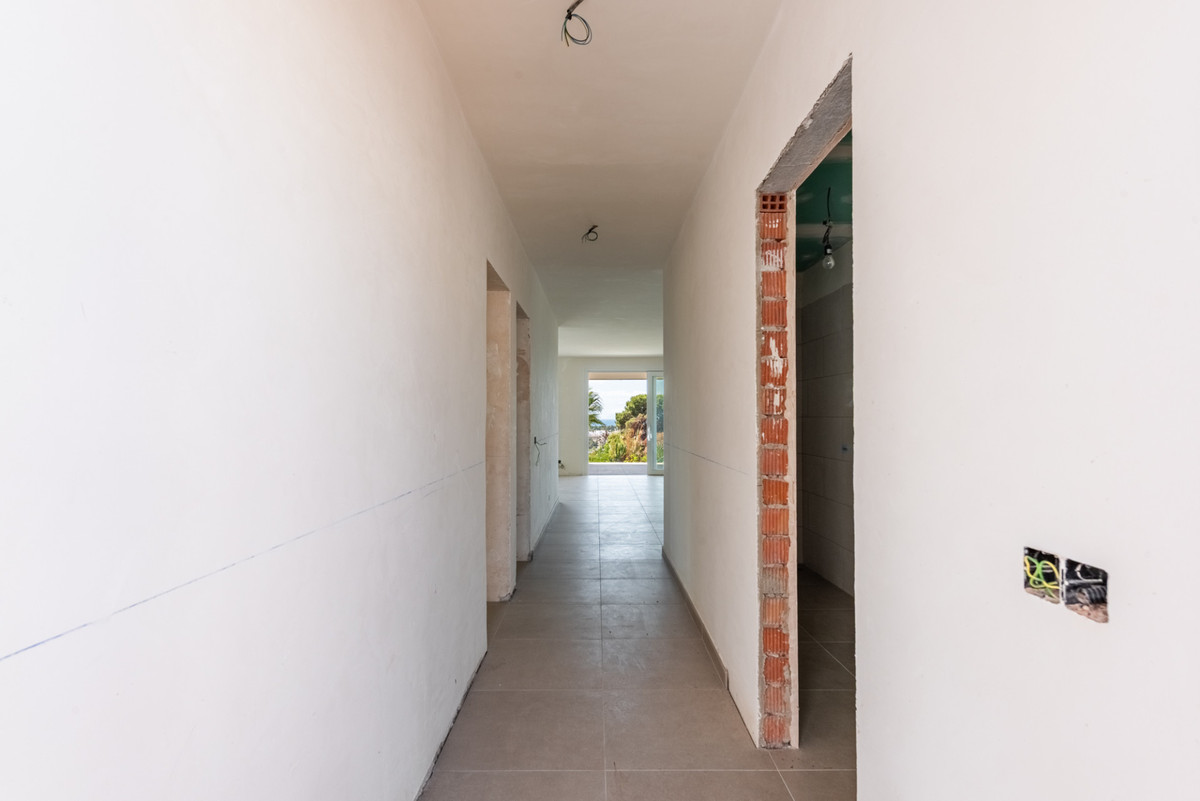 Huis te koop in Atalaya | 4 slaapkamers H5520583