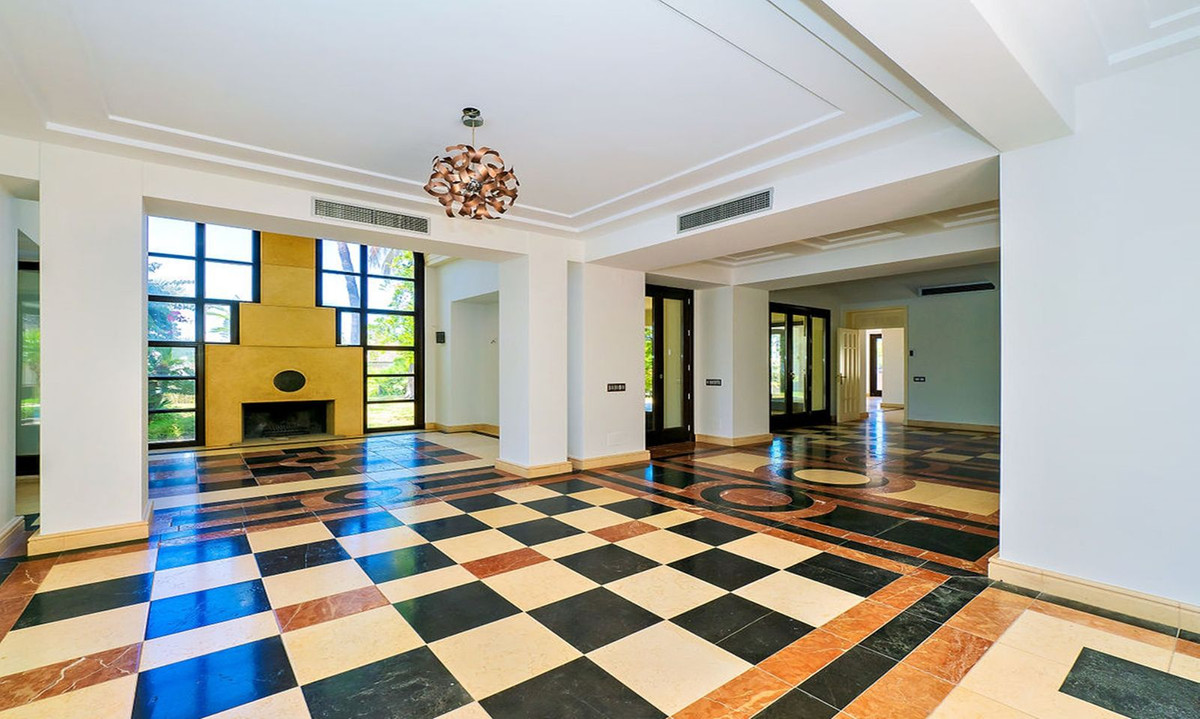 Vrijstaande Villa in Bahía de Marbella-2