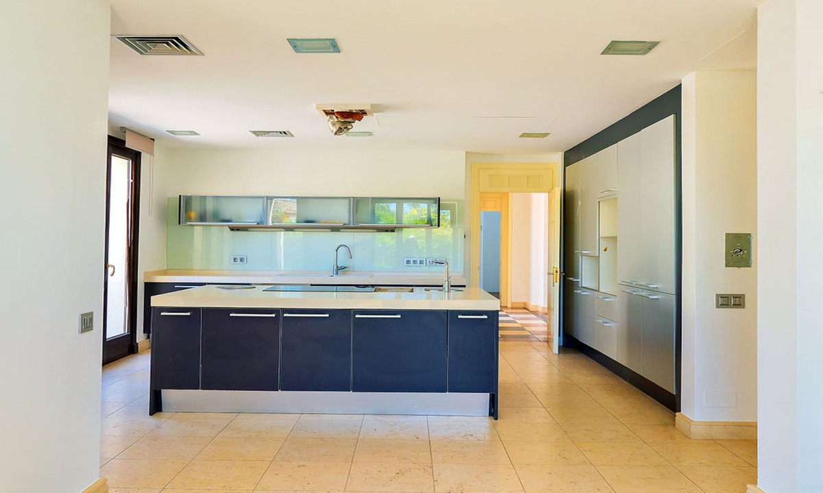 Vrijstaande Villa in Bahía de Marbella-25