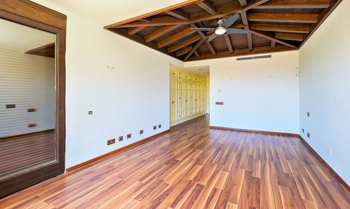 Vrijstaande Villa in Bahía de Marbella-29