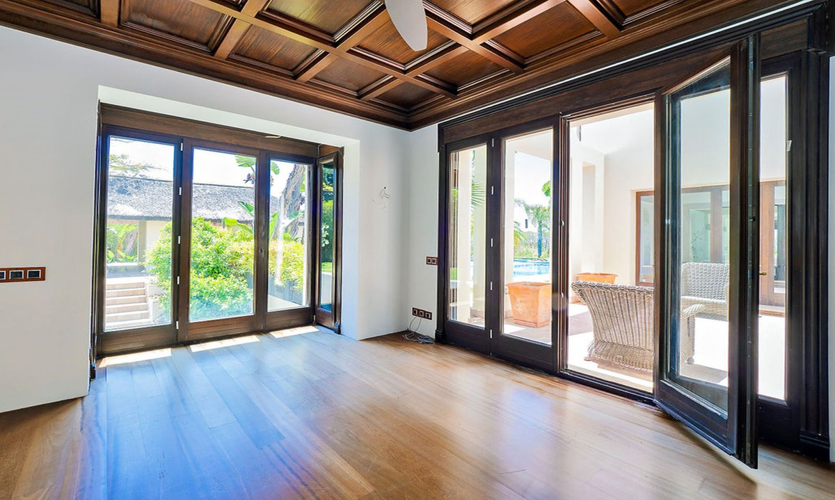 Vrijstaande Villa in Bahía de Marbella-41