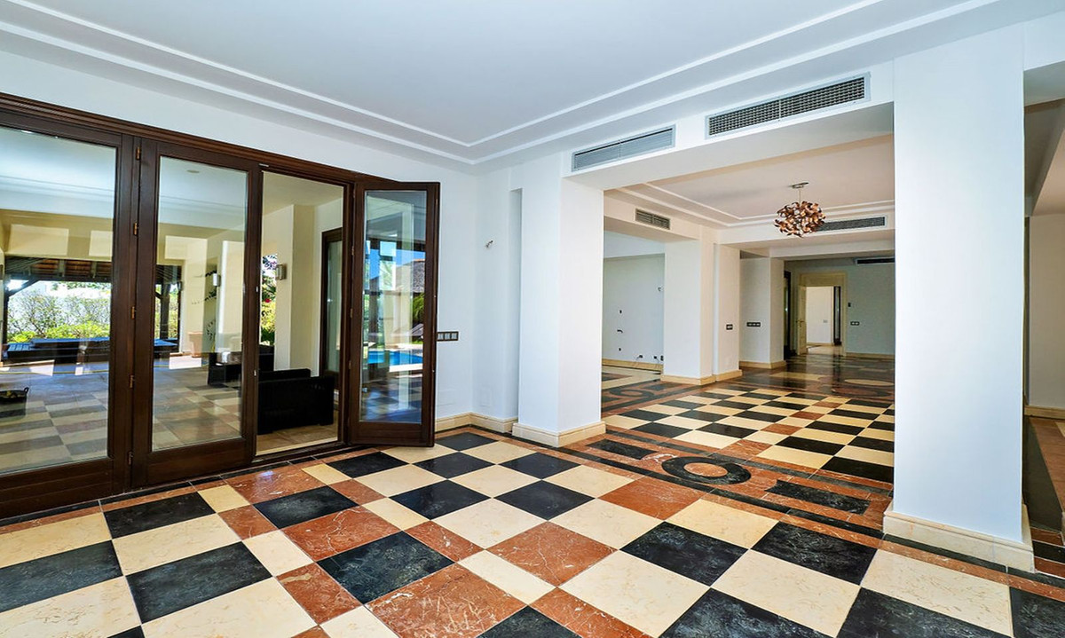 Vrijstaande Villa in Bahía de Marbella-6