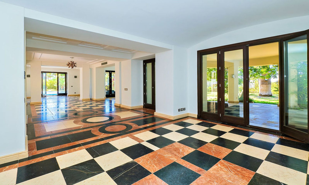 Vrijstaande Villa in Bahía de Marbella-7