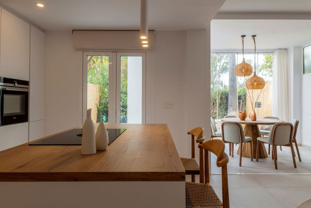 House te koop in Bahía de Marbella | 3 slaapkamers H4871884