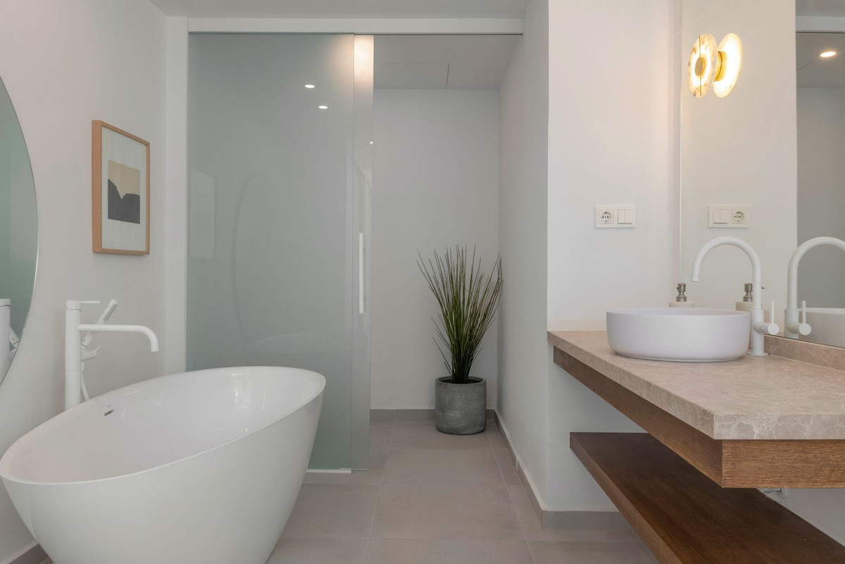 House te koop in Bahía de Marbella | 3 slaapkamers H4871884