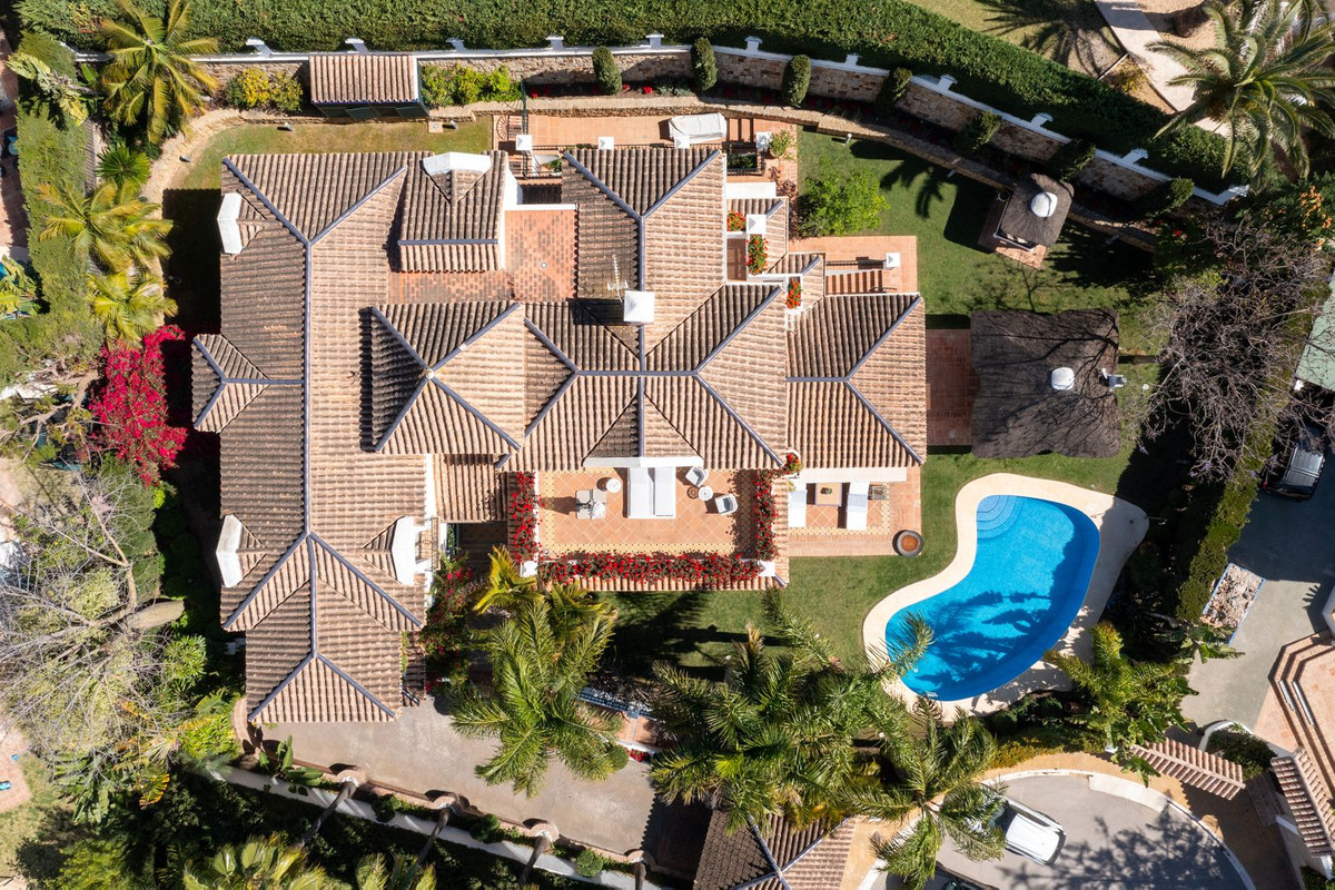 Vrijstaande Villa in Bahía de Marbella-30