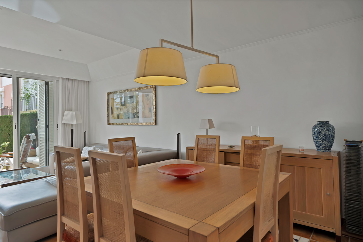Semi-Vrijstaande Villa in Bahía de Marbella-18